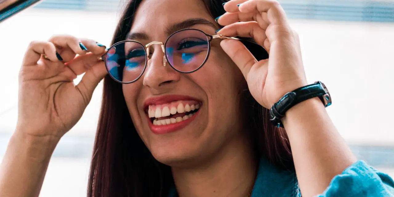 Are Computer Glasses the Same as Reading Glasses?