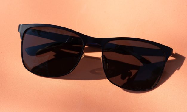 Do Sunglasses Help With Anxiety?