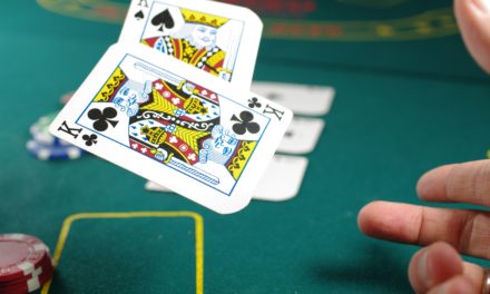 The 4 Best Glasses For Poker Players
