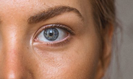Eyelid Twitching After LASIK: Here’s What It Could Be
